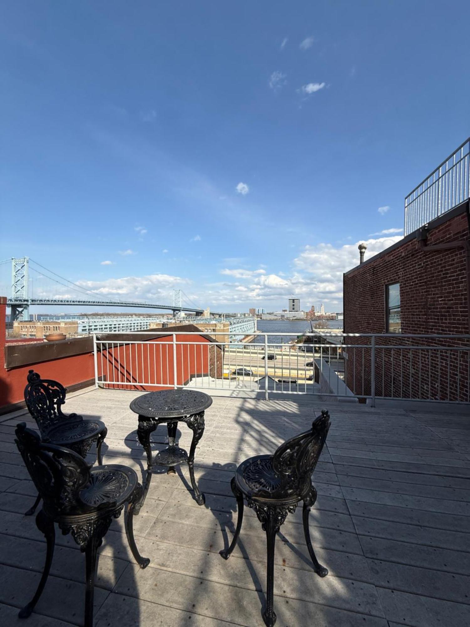 Penn'S View Hotel Philadelphia Exterior foto